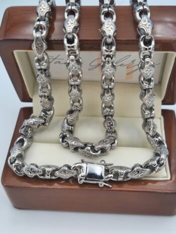 Grandinėlė „KORTOS 6 WHITE“